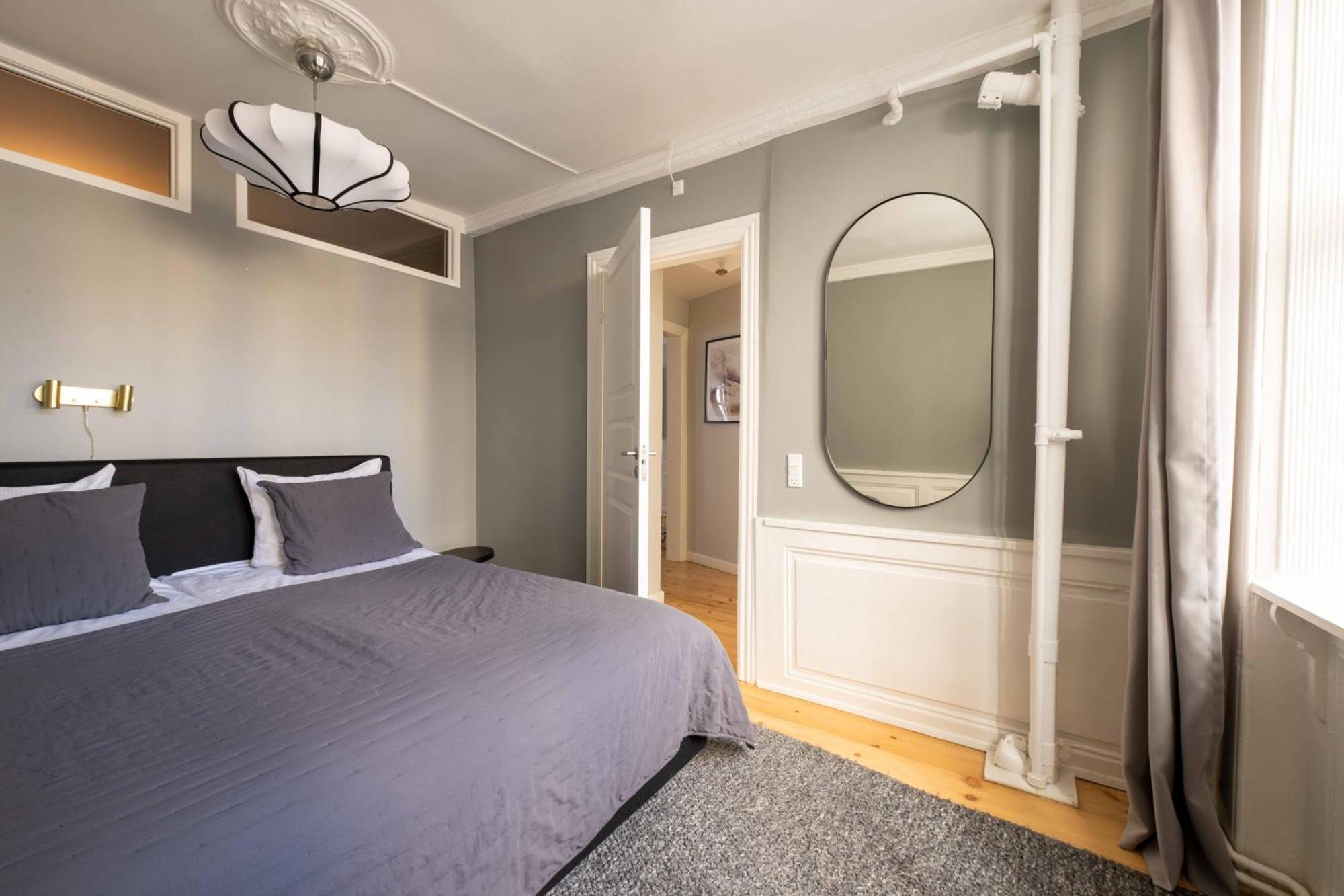 Big 4 Bedroom Apartment With Bathtub By Cph City Hall Square Copenhagen Exterior photo